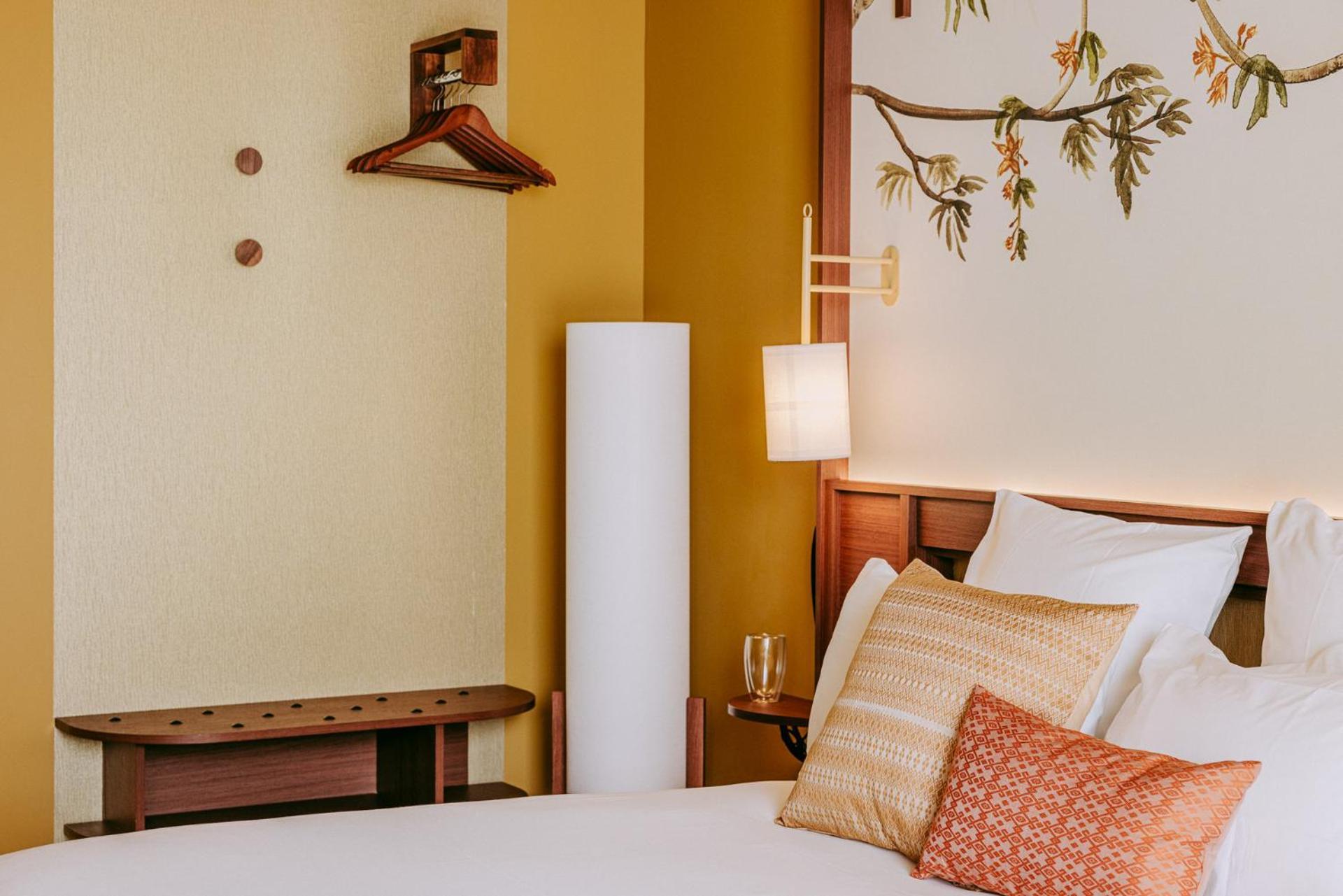 Sangha Toulouse Hotel Bagian luar foto